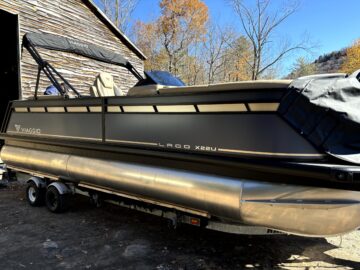 2025 Viaggio LagoX 22u w/150hp